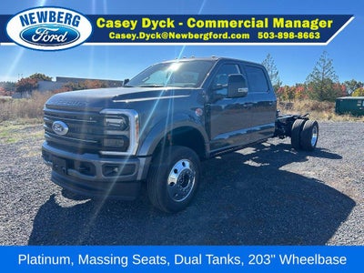 2027 Ford Super Duty F-550 DRW Platinum 4WD Crew Cab 179" WB 60" CA