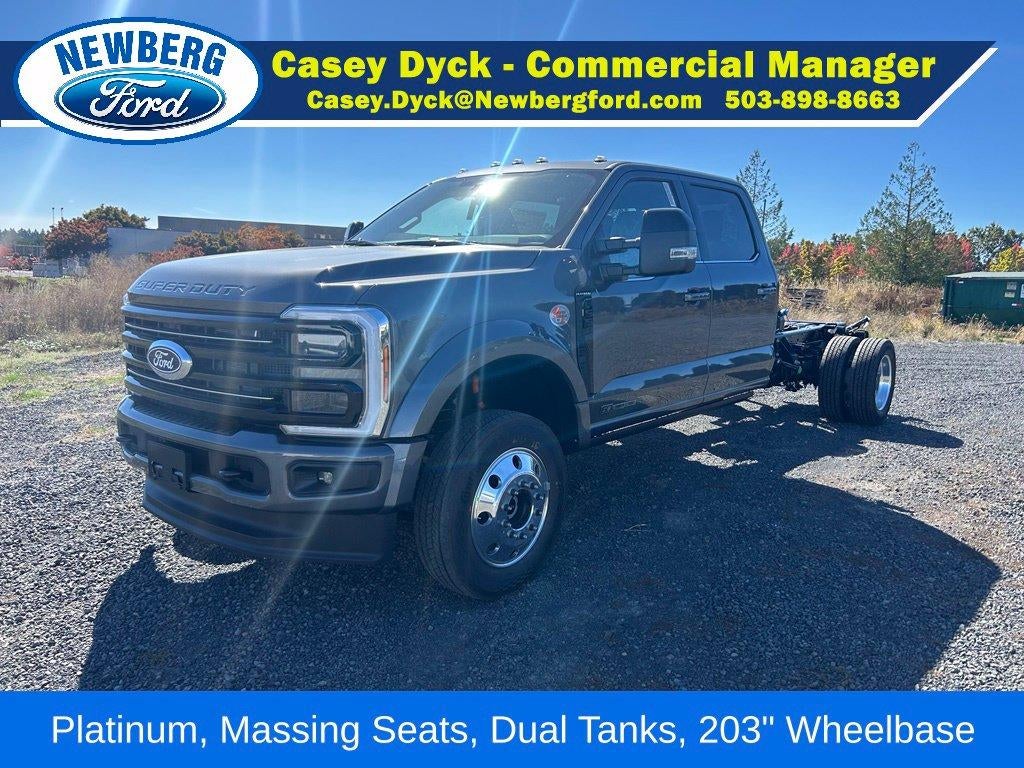 2027 Ford Super Duty F-550 DRW Platinum 4WD Crew Cab 179" WB 60" CA