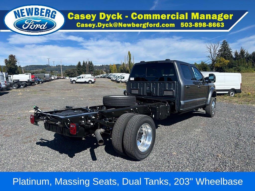 2027 Ford Super Duty F-550 DRW Platinum 4WD Crew Cab 179" WB 60" CA