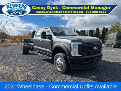 2027 Ford Super Duty F-550 DRW XL 4WD Crew Cab 179" WB 60" CA