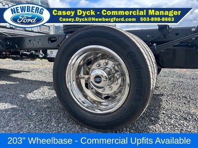 2027 Ford Super Duty F-550 DRW XL 4WD Crew Cab 179" WB 60" CA
