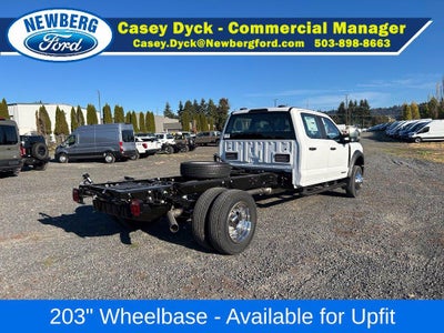 2027 Ford Super Duty F-550 DRW XL 4WD Crew Cab 179" WB 60" CA