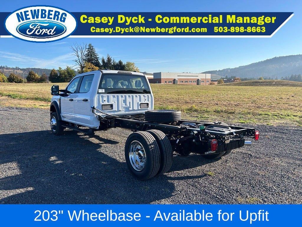 2027 Ford Super Duty F-550 DRW XL 4WD Crew Cab 179" WB 60" CA