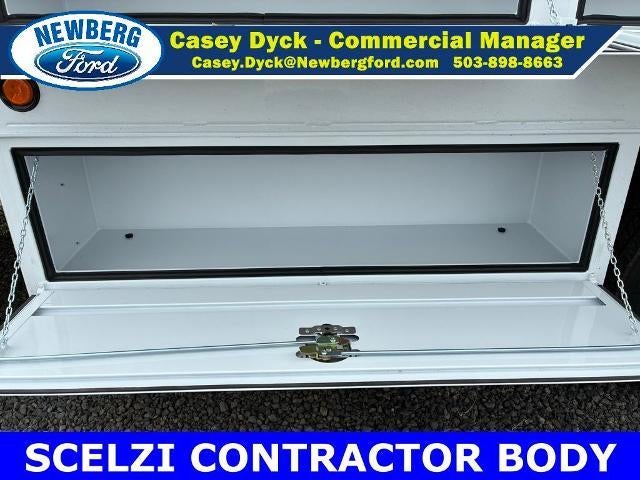 2026 Ford Super Duty F-550 DRW XL 4WD Crew Cab 179" WB 60" CA