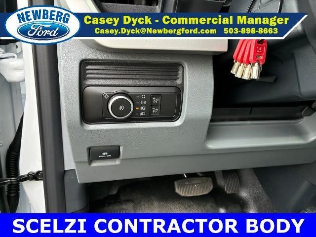 2026 Ford Super Duty F-550 DRW XL 4WD Crew Cab 179" WB 60" CA