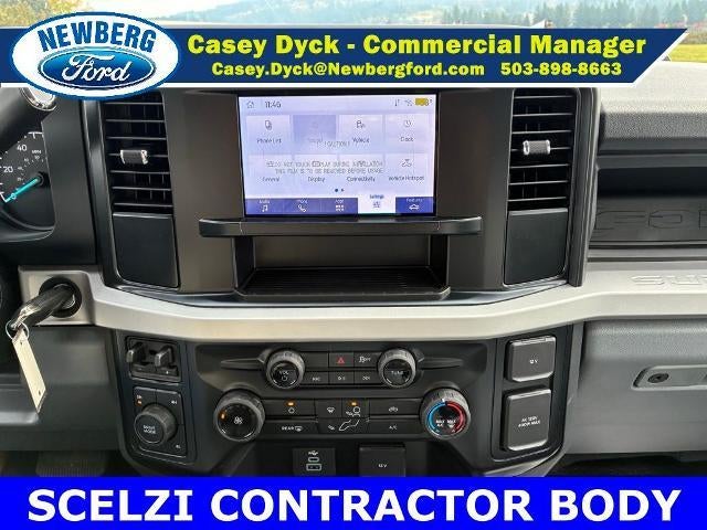 2026 Ford Super Duty F-550 DRW XL 4WD Crew Cab 179" WB 60" CA