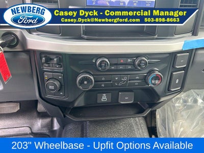 2027 Ford Super Duty F-550 DRW XL 4WD Crew Cab 179" WB 60" CA