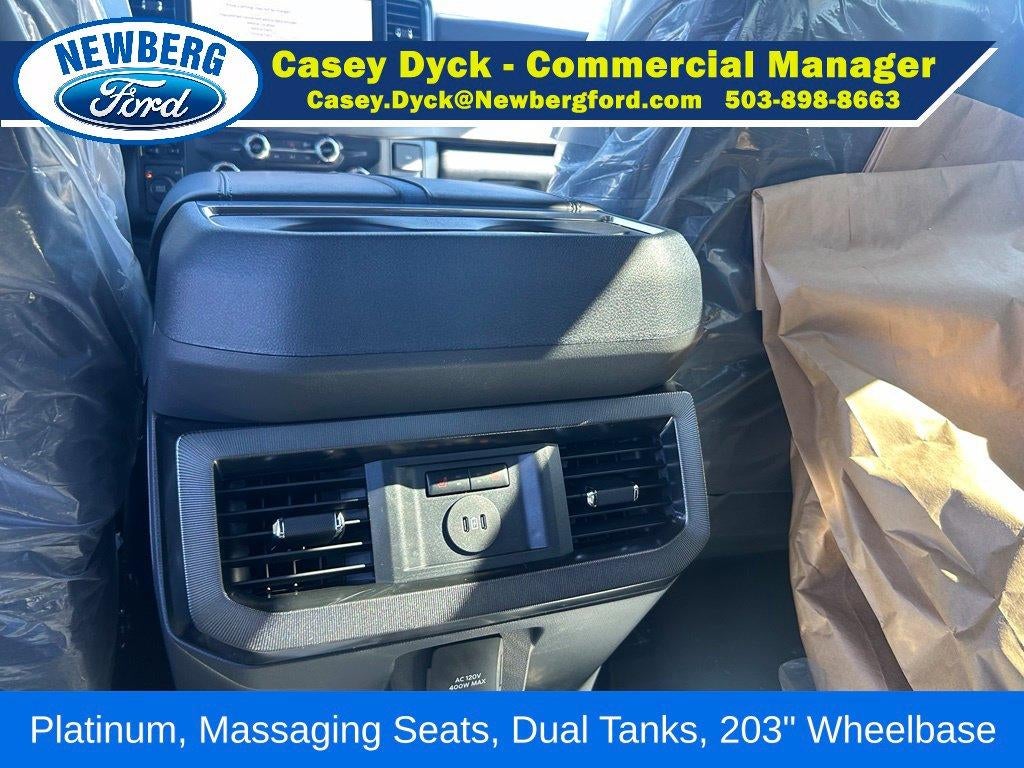 2027 Ford Super Duty F-550 DRW Platinum 4WD Crew Cab 179" WB 60" CA