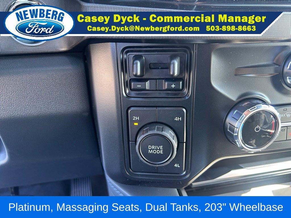 2027 Ford Super Duty F-550 DRW Platinum 4WD Crew Cab 179" WB 60" CA