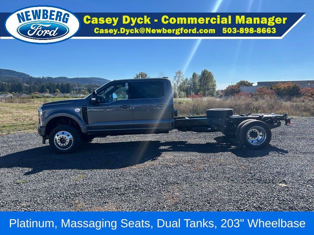 2027 Ford Super Duty F-550 DRW Platinum 4WD Crew Cab 179" WB 60" CA