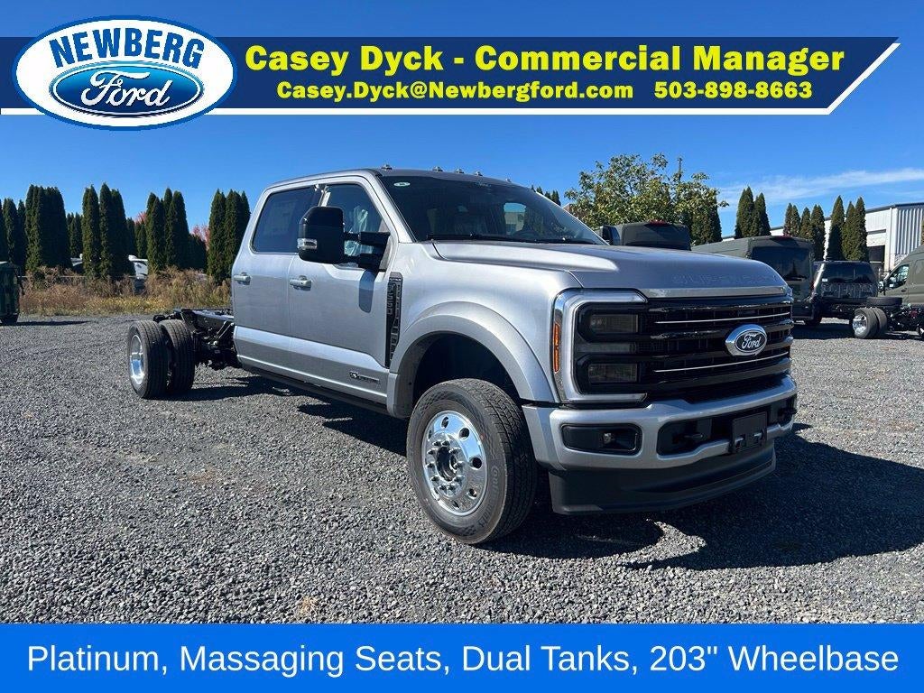 2027 Ford Super Duty F-550 DRW Platinum 4WD Crew Cab 179" WB 60" CA