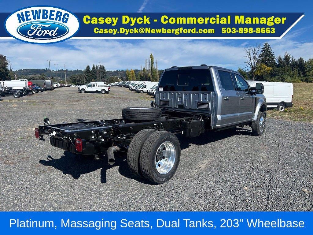 2027 Ford Super Duty F-550 DRW Platinum 4WD Crew Cab 179" WB 60" CA