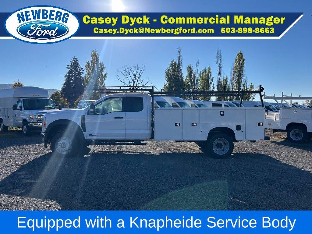 2027 Ford Super Duty F-550 DRW XL 4WD SuperCab 168" WB 60" CA