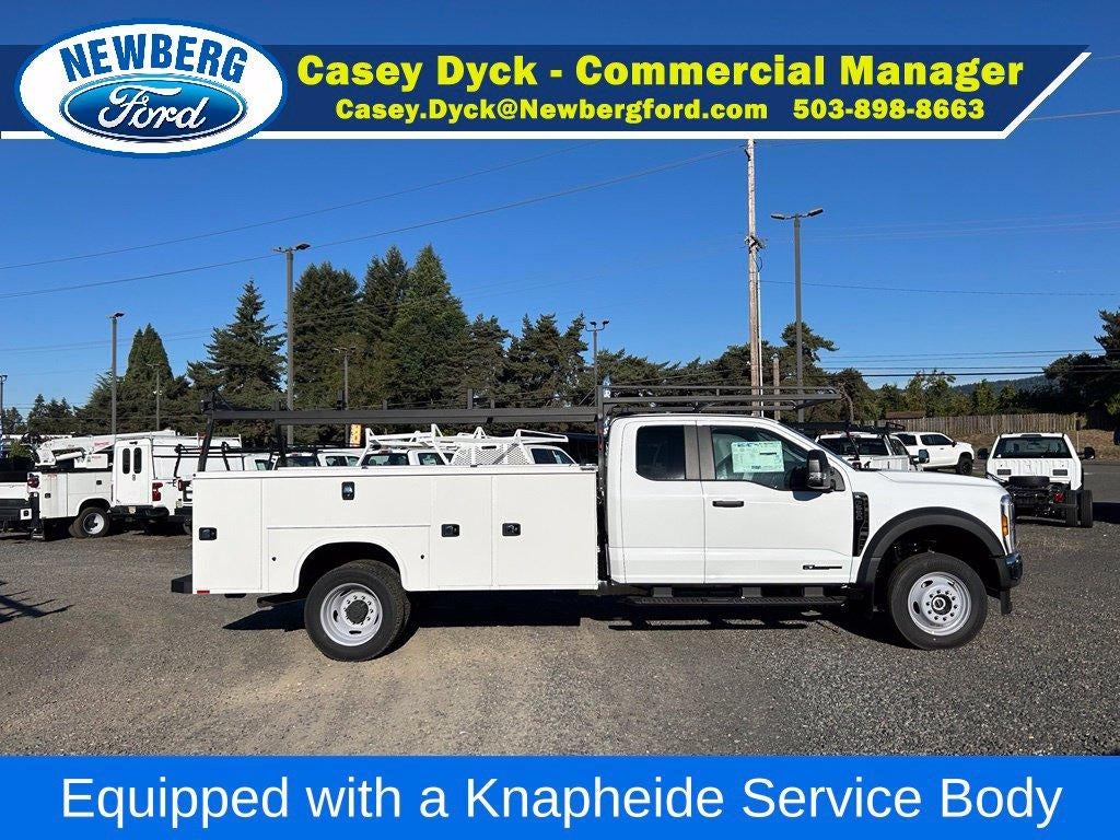 2027 Ford Super Duty F-550 DRW XL 4WD SuperCab 168" WB 60" CA