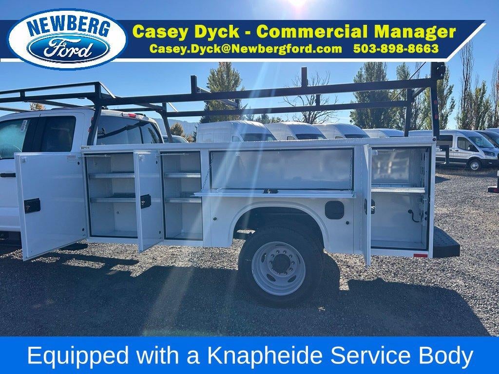 2027 Ford Super Duty F-550 DRW XL 4WD SuperCab 168" WB 60" CA