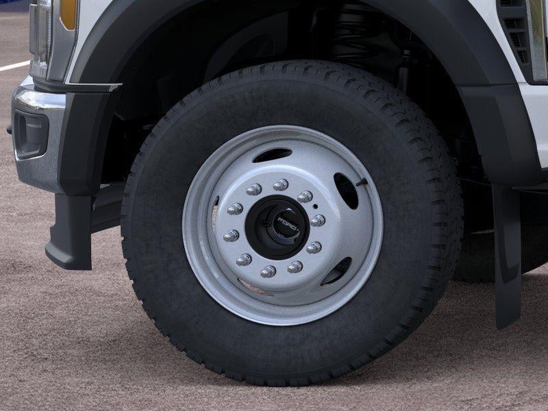 2026 Ford Super Duty F-550 DRW XL 4WD SuperCab 168" WB 60" CA