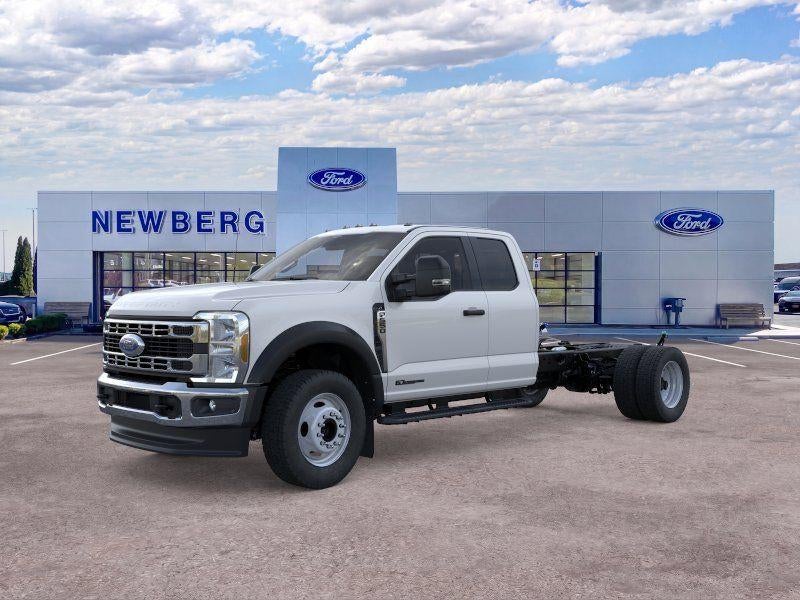 2026 Ford Super Duty F-550 DRW XL 4WD SuperCab 168" WB 60" CA