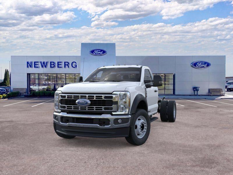 2025 Ford Super Duty F-450 DRW XL 4WD Reg Cab 145" WB 60" CA