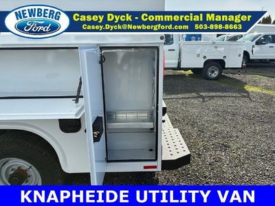 2026 Ford E-Series Cutaway E-350 SRW 138" WB