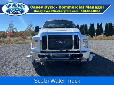 2027 Ford F-750SD Base