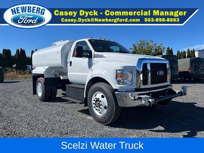 2027 Ford F-750SD Base