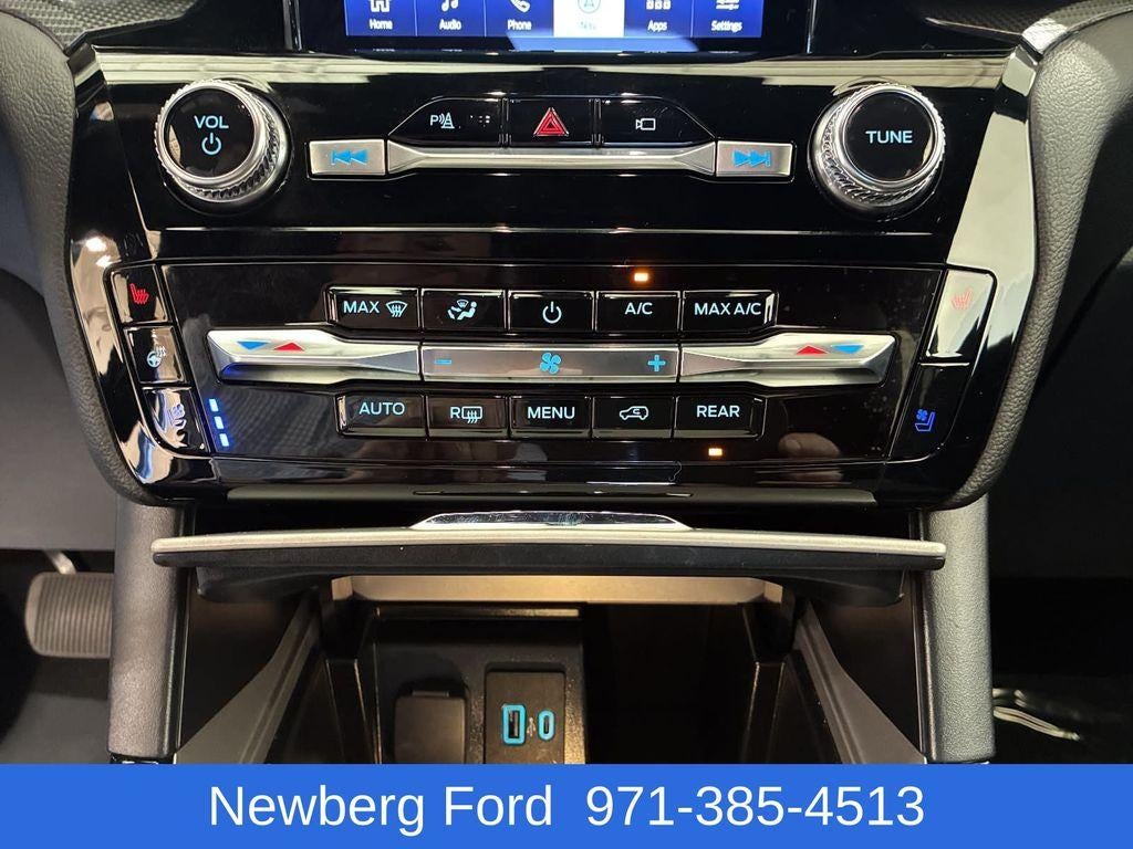 2023 Ford Explorer ST 4WD