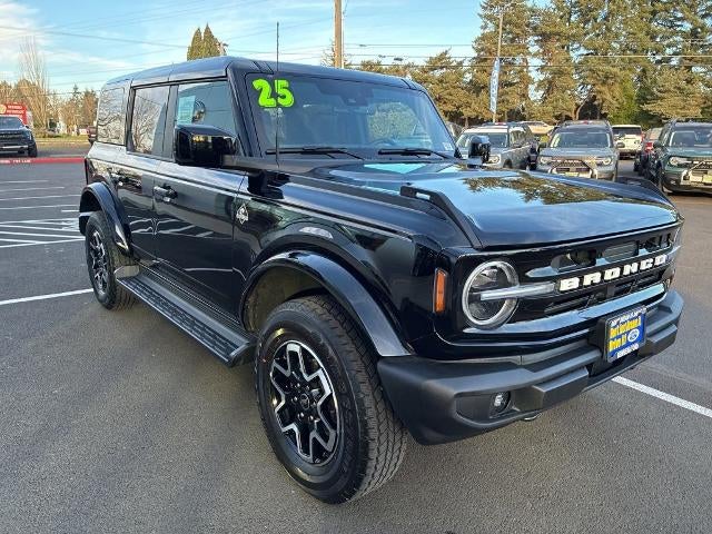 2025 Ford Bronco Outer Banks 4 Door 4x4