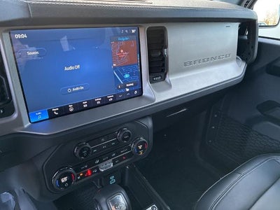 2025 Ford Bronco Outer Banks 4 Door 4x4