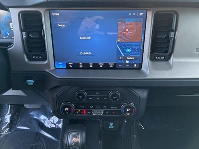 2025 Ford Bronco Outer Banks 4 Door 4x4