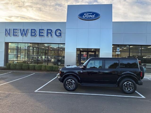 2025 Ford Bronco Outer Banks 4 Door 4x4