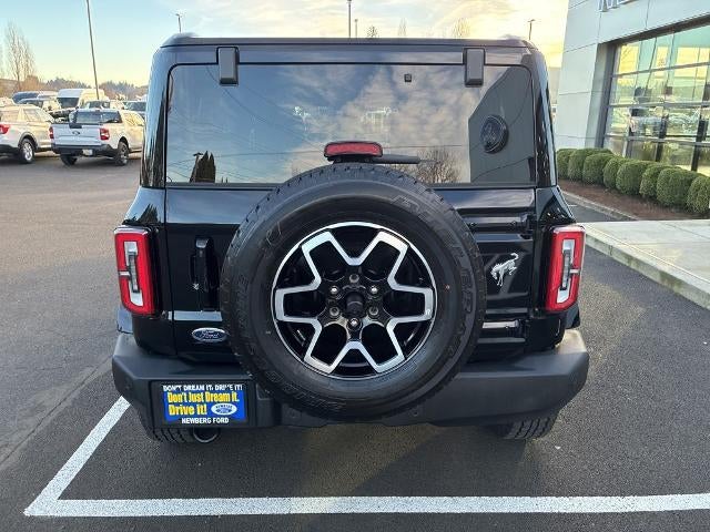 2025 Ford Bronco Outer Banks 4 Door 4x4