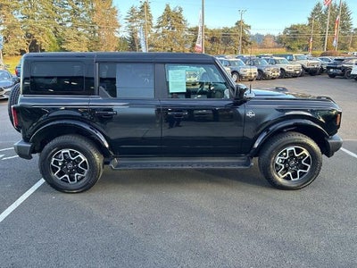 2025 Ford Bronco Outer Banks 4 Door 4x4