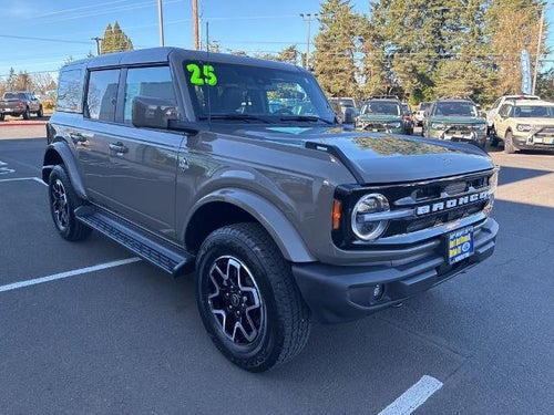 2025 Ford Bronco Outer Banks 4 Door 4x4