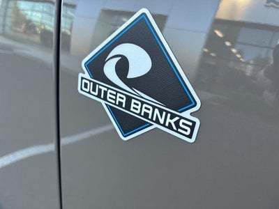 2025 Ford Bronco Outer Banks 4 Door 4x4