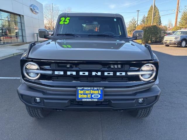 2025 Ford Bronco Outer Banks 4 Door 4x4
