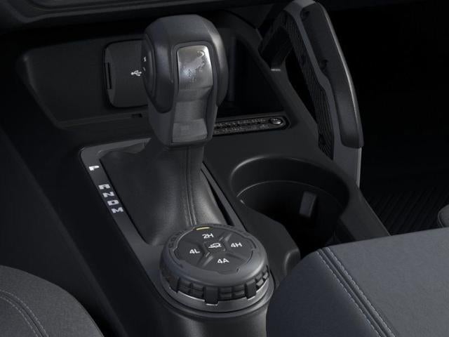2025 Ford Bronco Outer Banks 4 Door 4x4