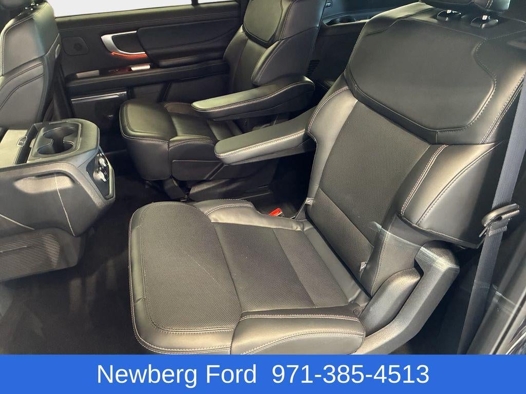 2025 Ford Expedition Max Platinum 4x4