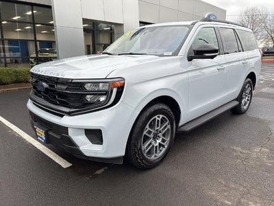2025 Ford Expedition Active 4x4