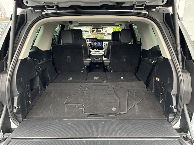 2025 Ford Expedition Active 4x4