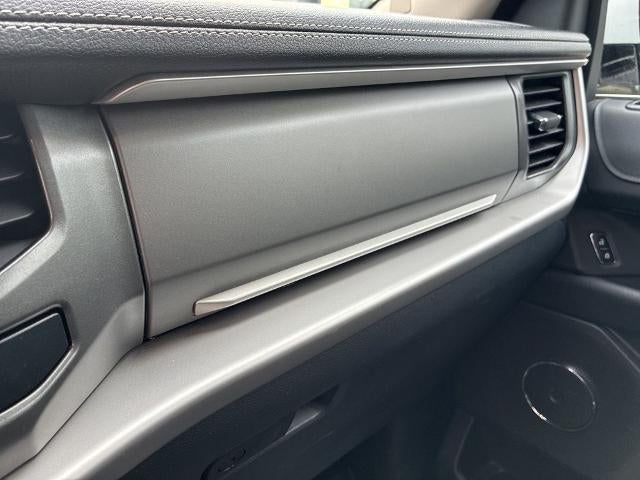 2023 Ford Expedition XLT 4x4