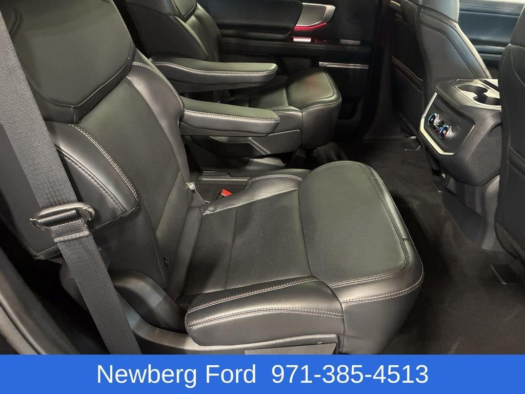 2025 Ford Expedition Platinum 4x4