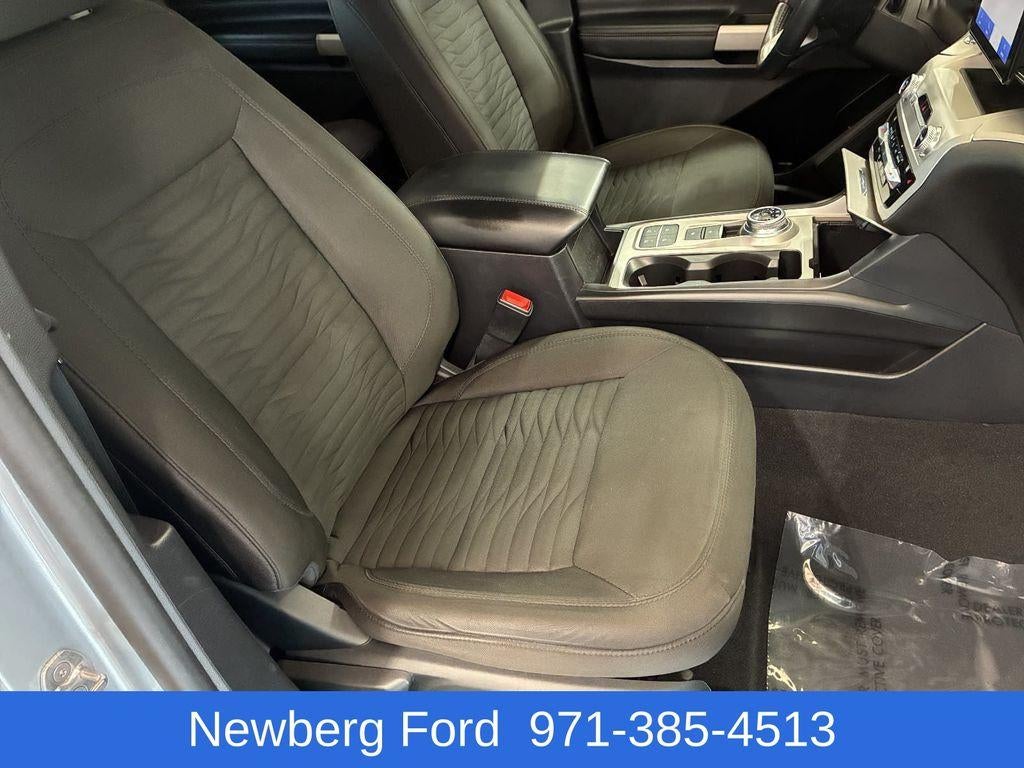 2021 Ford Explorer XLT RWD