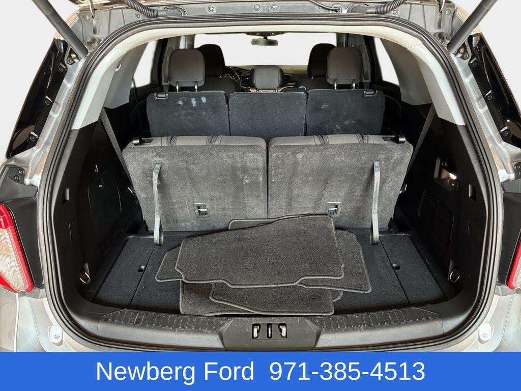 2021 Ford Explorer XLT RWD