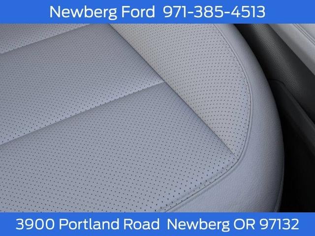 2026 Ford Explorer Platinum 4WD