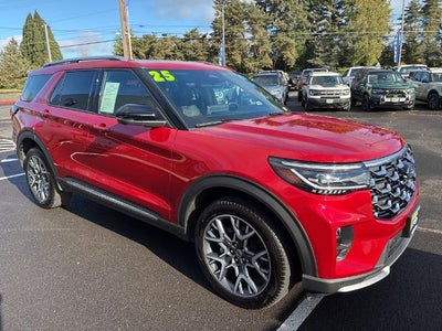 2025 Ford Explorer Platinum 4WD