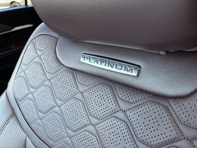 2025 Ford Explorer Platinum 4WD