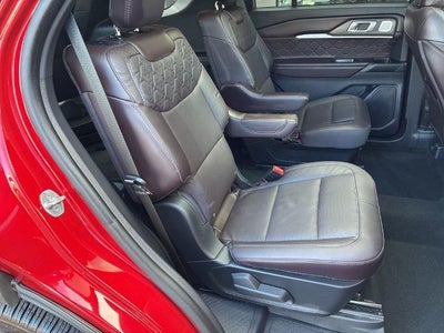 2025 Ford Explorer Platinum 4WD