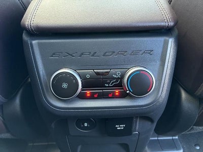 2025 Ford Explorer Platinum 4WD