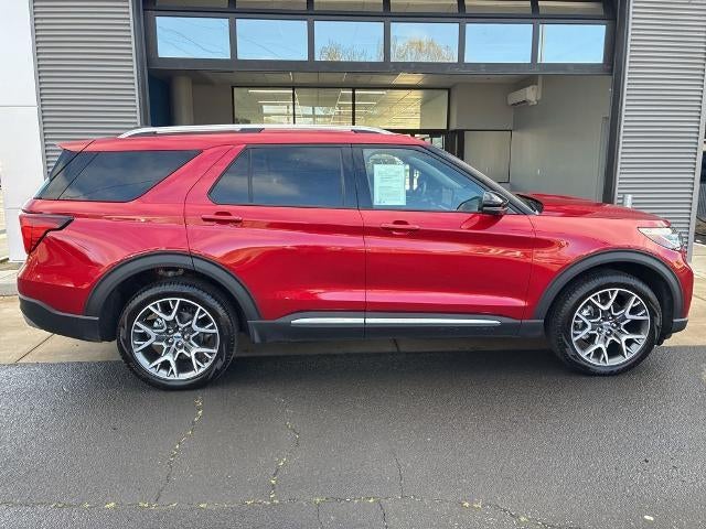 2025 Ford Explorer Platinum 4WD