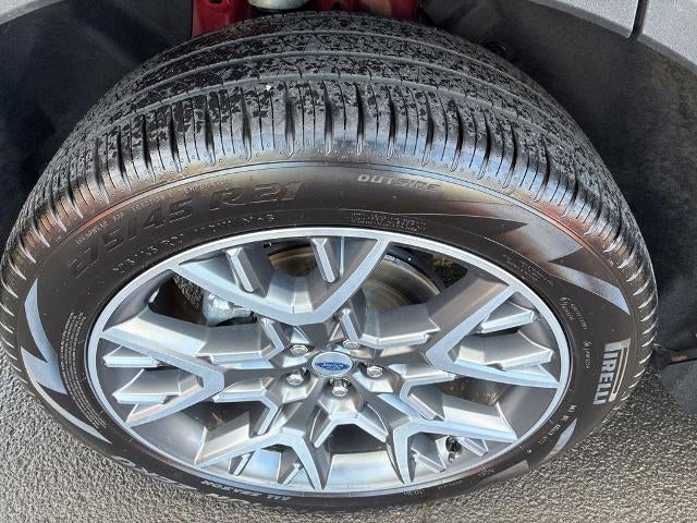 2025 Ford Explorer Platinum 4WD